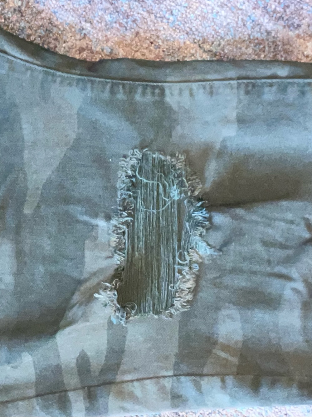 American Eagle Outfitters Camo Jeggings with Knee Distress 22 Short - Picture 2 of 10